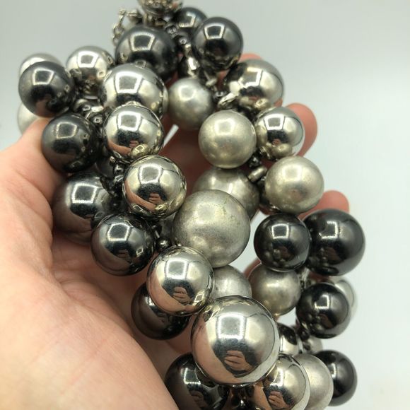 RETRO Silver Tone & Dark Grey Faux Pearl Charm Bead Necklace Festival Party - Picture 3 of 15